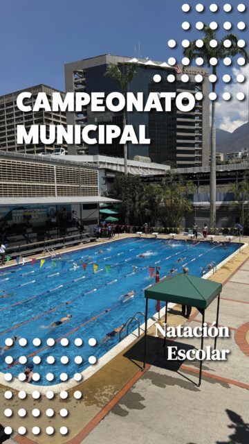 ¡Así vivimos el Campeonato Municipal de Natación! Fue un día increíble donde los estudiantes demostraron su nivel en los cuatro estilos, dejando claro que la disciplina y el entrenamiento dan sus frutos. Ver el esfuerzo de cada colegio nos llena de orgullo y refuerza nuestro compromiso con el deporte escolar. 🏊🏼‍♂️⭐️
Este evento fue posible gracias al apoyo y organización de la Dirección de Deportes de la Alcaldía de Chacao. Felicidades a todos los nadadores que participaron y representaron a sus instituciones con tanto respeto y dedicación. 🫱🏻‍🫲🏼🦁
#NataciónEscolar #CompetenciaIntercolegial #CSLC #ColegioSantiagoDeLeón #ColegiosEnCaracas